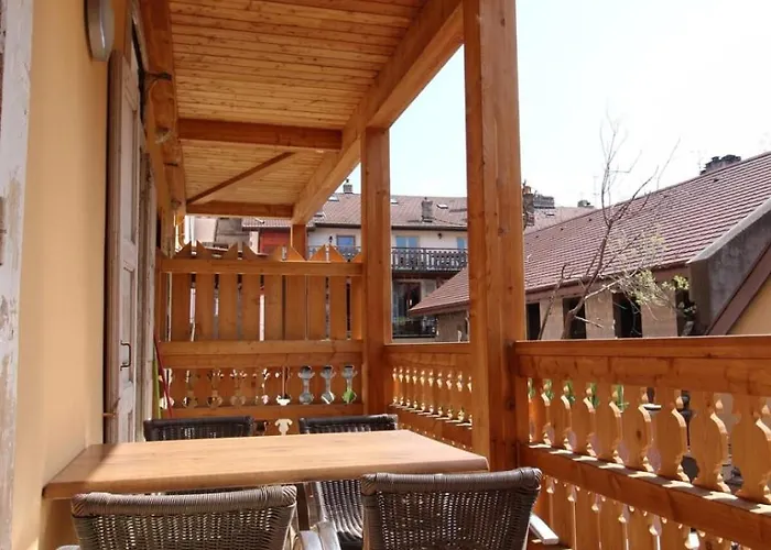 Apartment Le Royale W Balcony Annecy